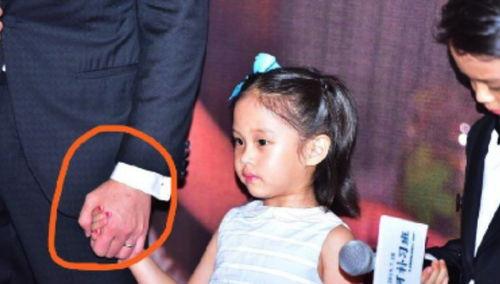 孙俪爆料邓超视频,夫妻甜蜜互动引网友热议  第3张